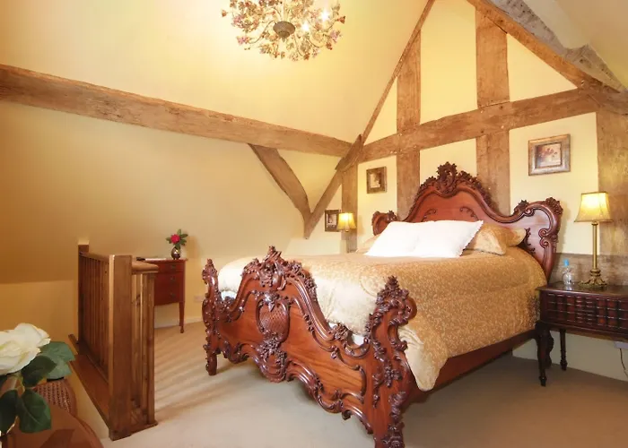 Dunsley Hall Hotel